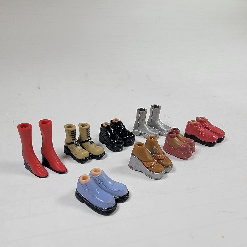 Lil Bratz Mini Doll Shoe Lot 8 Pairs‎ Shoes Only
